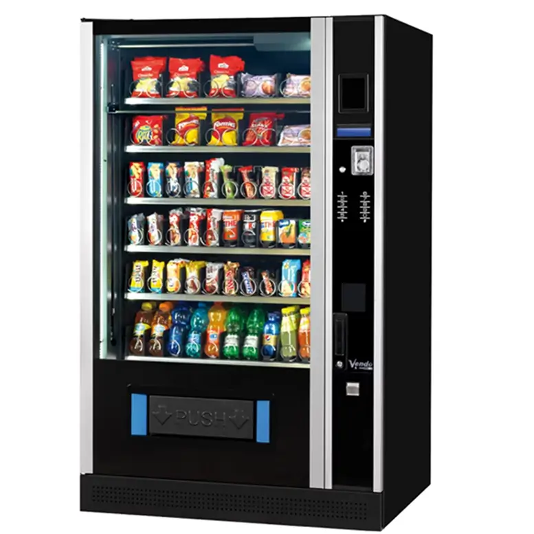 Healthy snack and fresh food catering vending machine in Chicago IL workplace